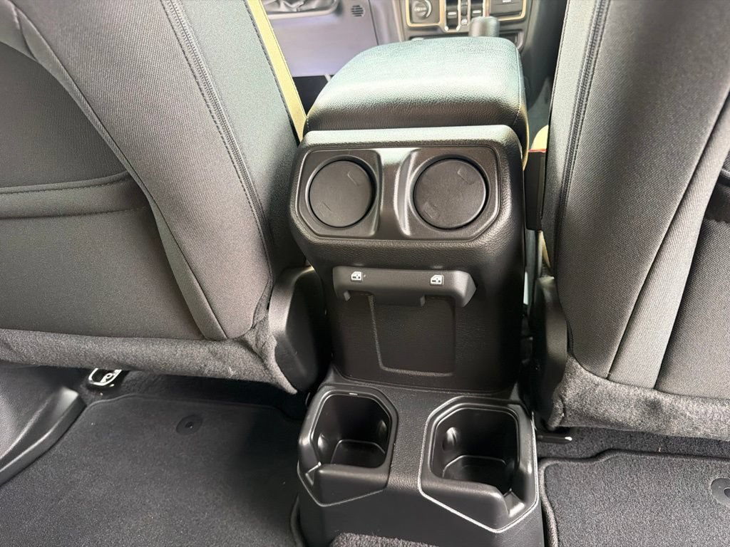 Used 2023 Jeep Wrangler Unlimited Sport AWD/4WD image 45