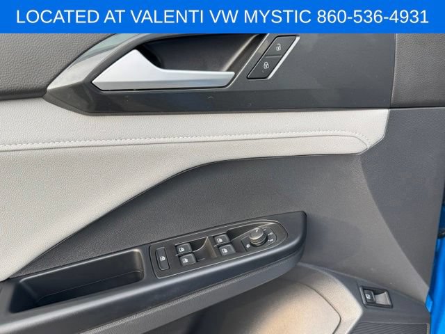 Certified 2023 Volkswagen Taos SEL AWD/4WD image 36