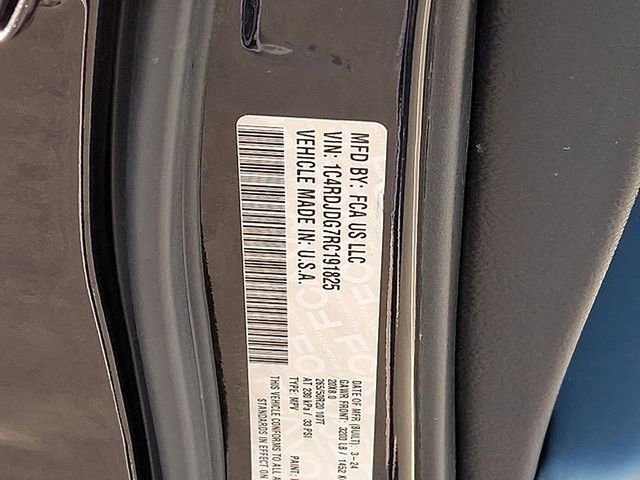 Used 2024 Dodge Durango GT image 23