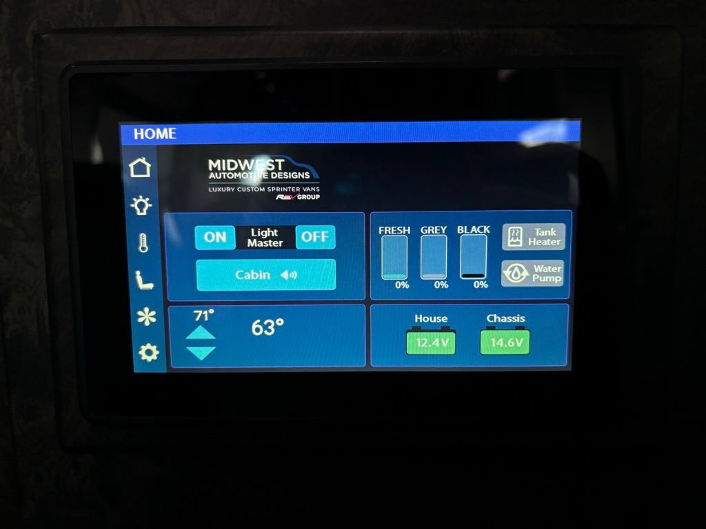 Used 2019 Mercedes-Benz Sprinter 170 w/ Driver Convenience Package image 48