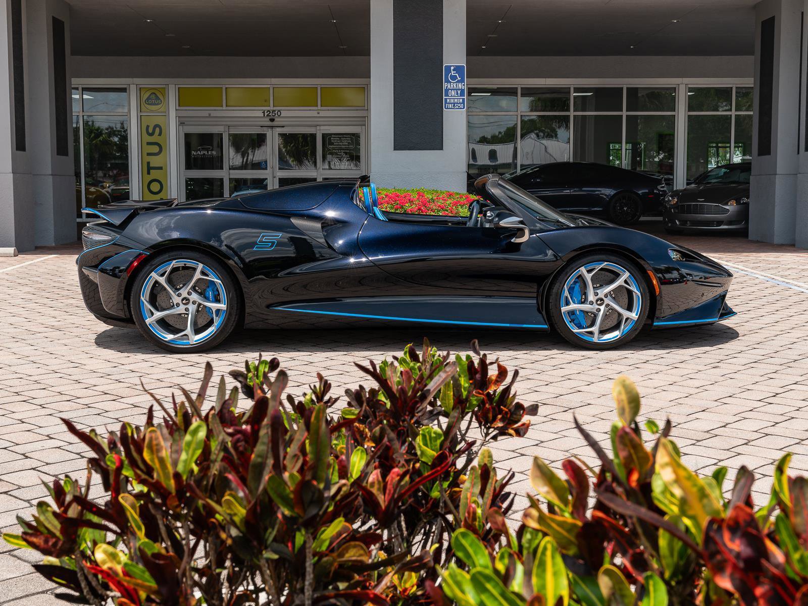 Used 2021 McLaren Elva RWD image 43