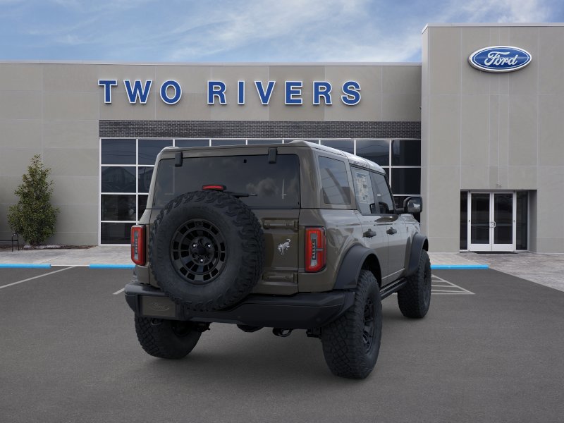 New 2026 Ford Bronco Badlands image 8