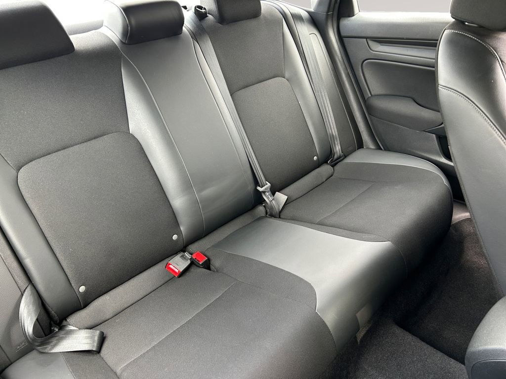 Used 2024 Honda Civic Sport image 13