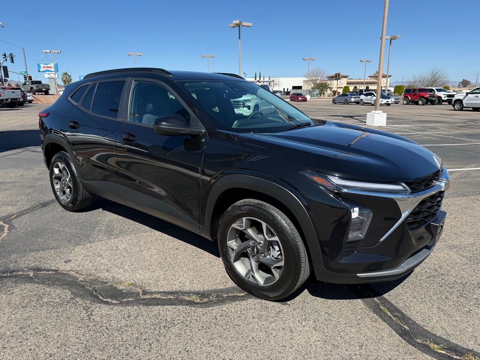 Certified 2024 Chevrolet Trax LT image 3