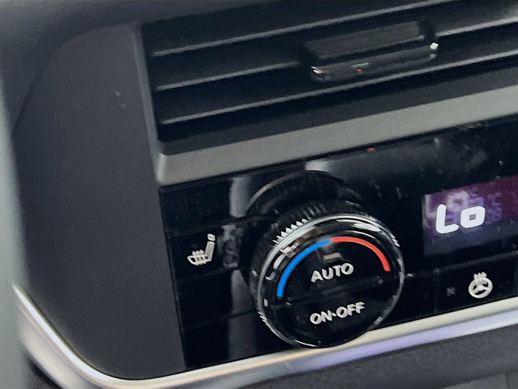 New 2026 Nissan Rogue SV AWD/4WD image 17