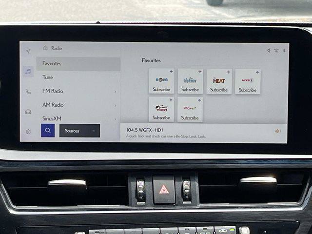 Certified 2024 Lexus ES 350 F Sport w/ Accessory Package (Z2) FWD image 15