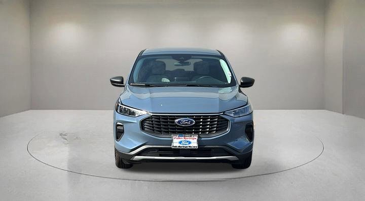 New 2025 Ford Escape Active image 2