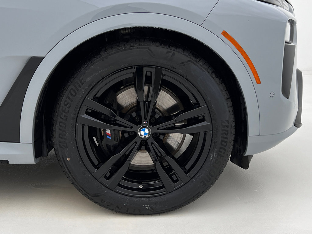 Certified 2025 BMW X7 M60i w/ Climate Comfort Package AWD/4WD image 30