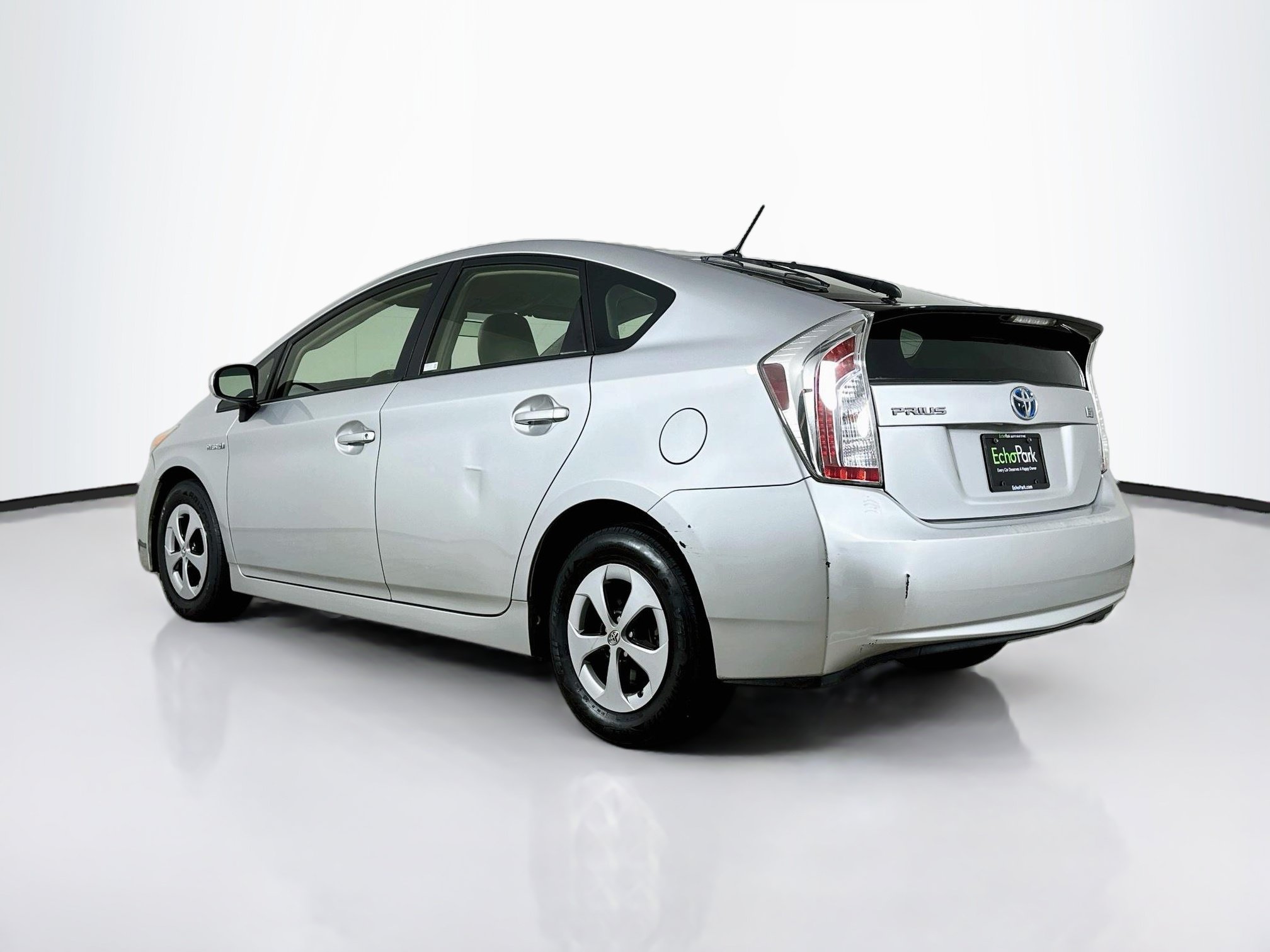 Used 2013 Toyota Prius Two FWD image 5