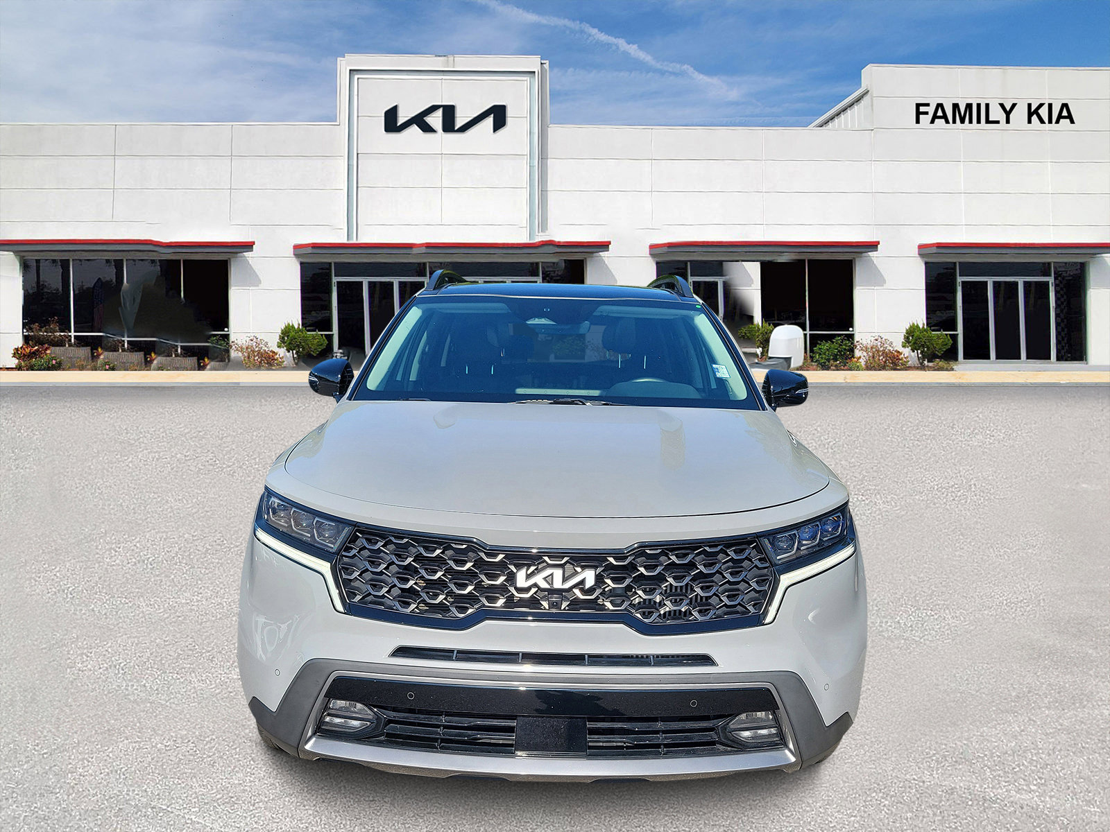 Certified 2023 Kia Sorento SX Prestige AWD/4WD image 2