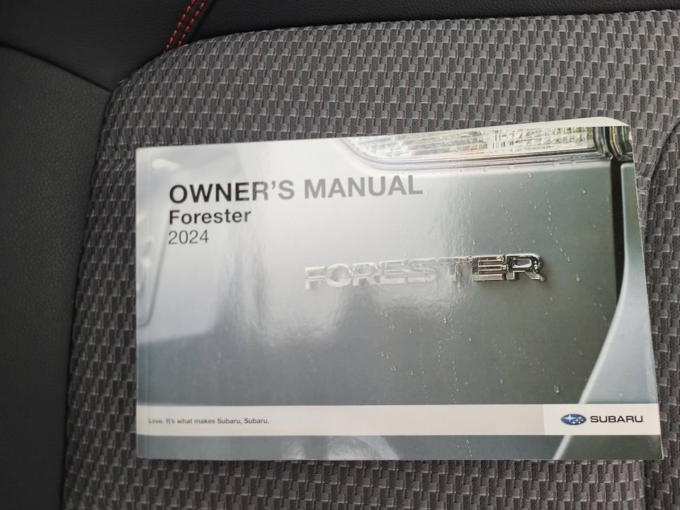 Used 2024 Subaru Forester Sport AWD/4WD image 38