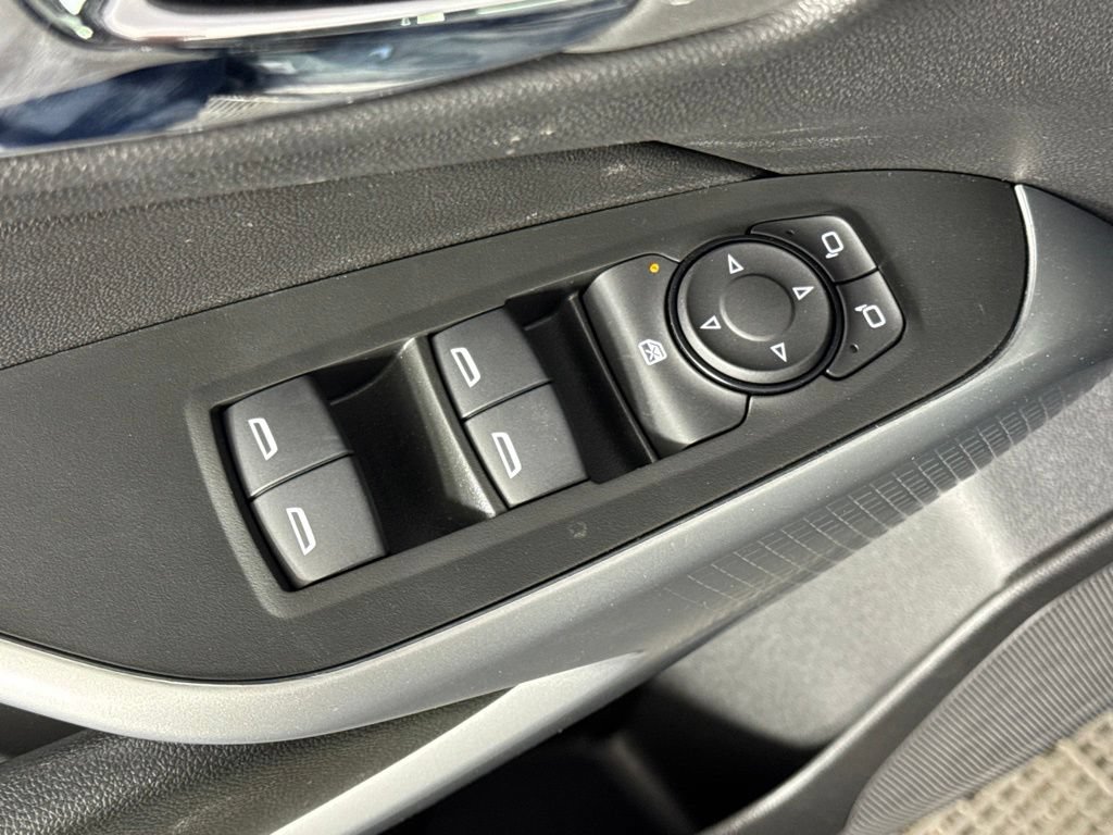 New 2026 Chevrolet Trax LS w/ LS Convenience Package FWD image 24