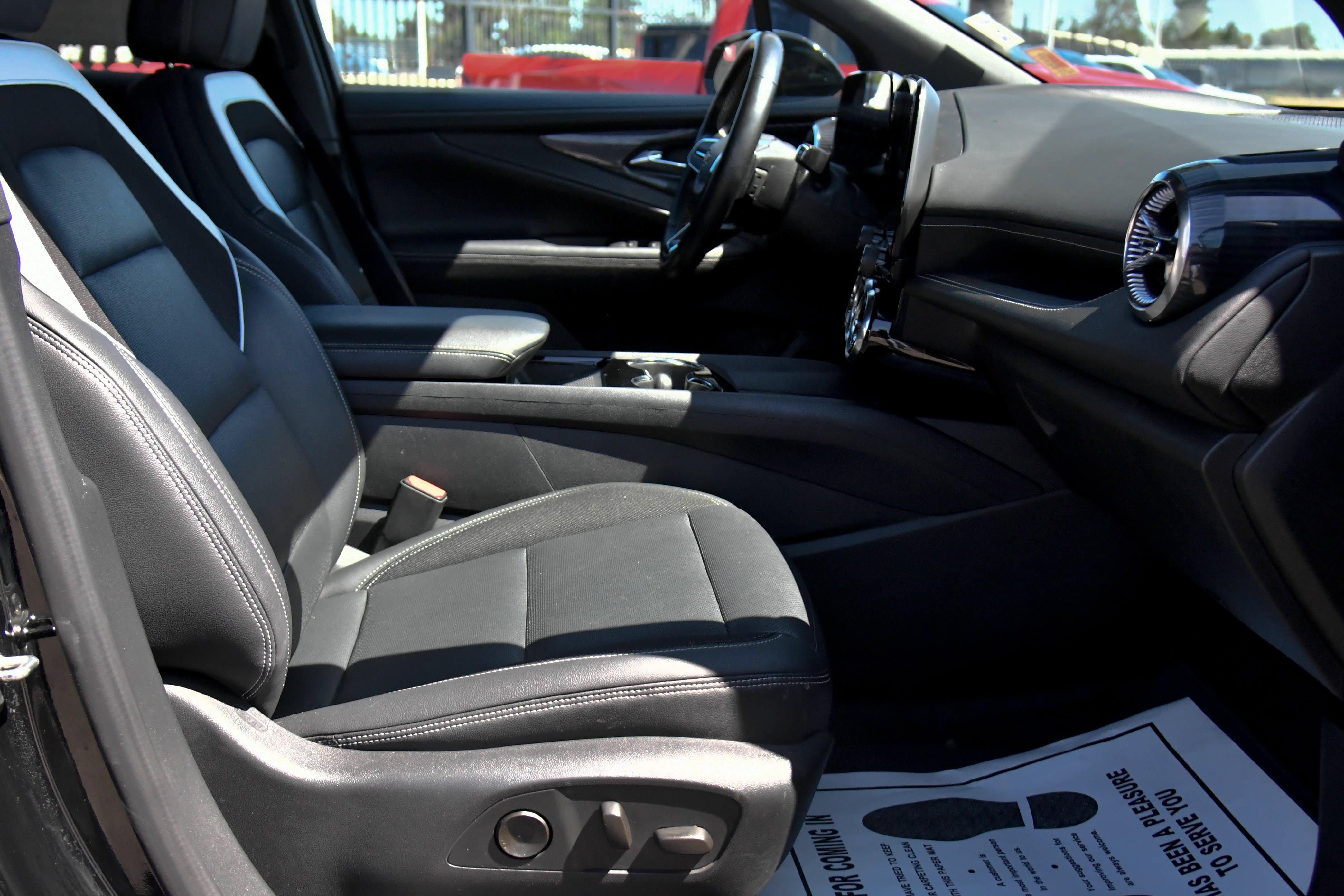 Used 2024 Chevrolet Blazer EV LT AWD/4WD image 55