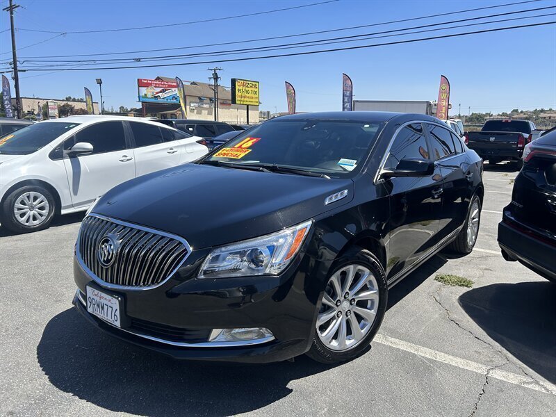 Used 2016 Buick LaCrosse image 6