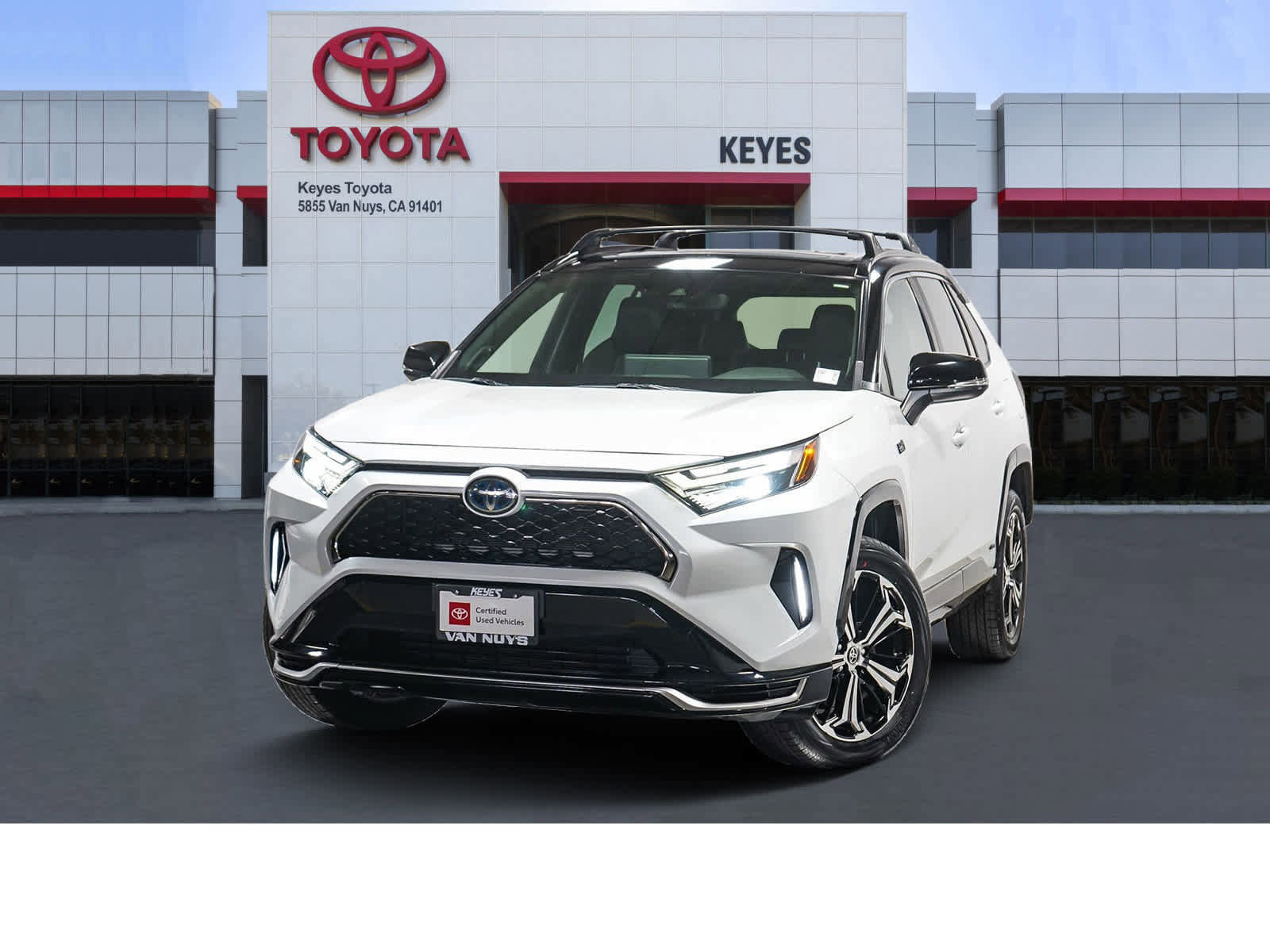Used 2023 Toyota RAV4 XSE w/ Weather Package image 1