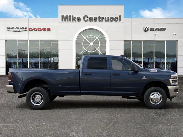 New 2026 RAM 3500 Tradesman AWD/4WD image 21