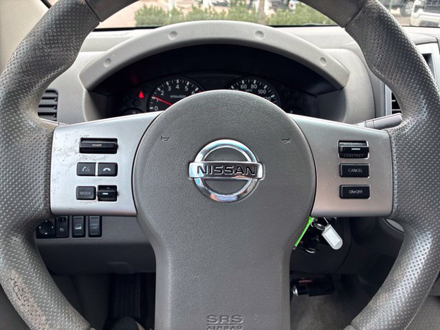 Used 2015 Nissan Frontier SV AWD/4WD image 27