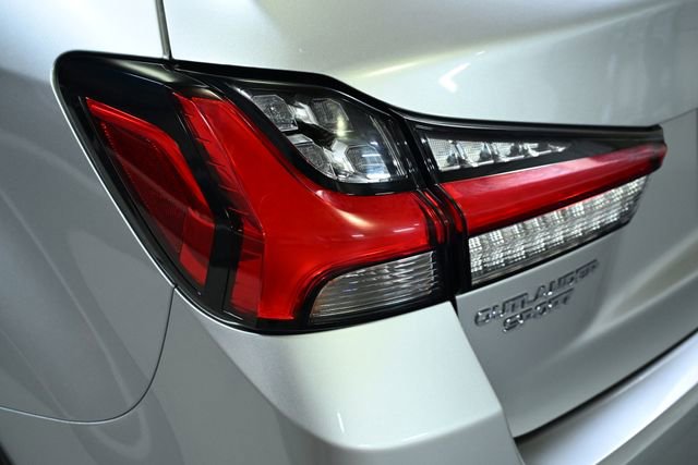 Used 2024 Mitsubishi Outlander Sport ES image 16