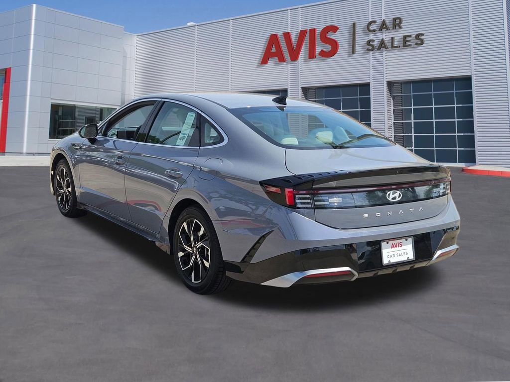 Used 2025 Hyundai Sonata SEL image 3