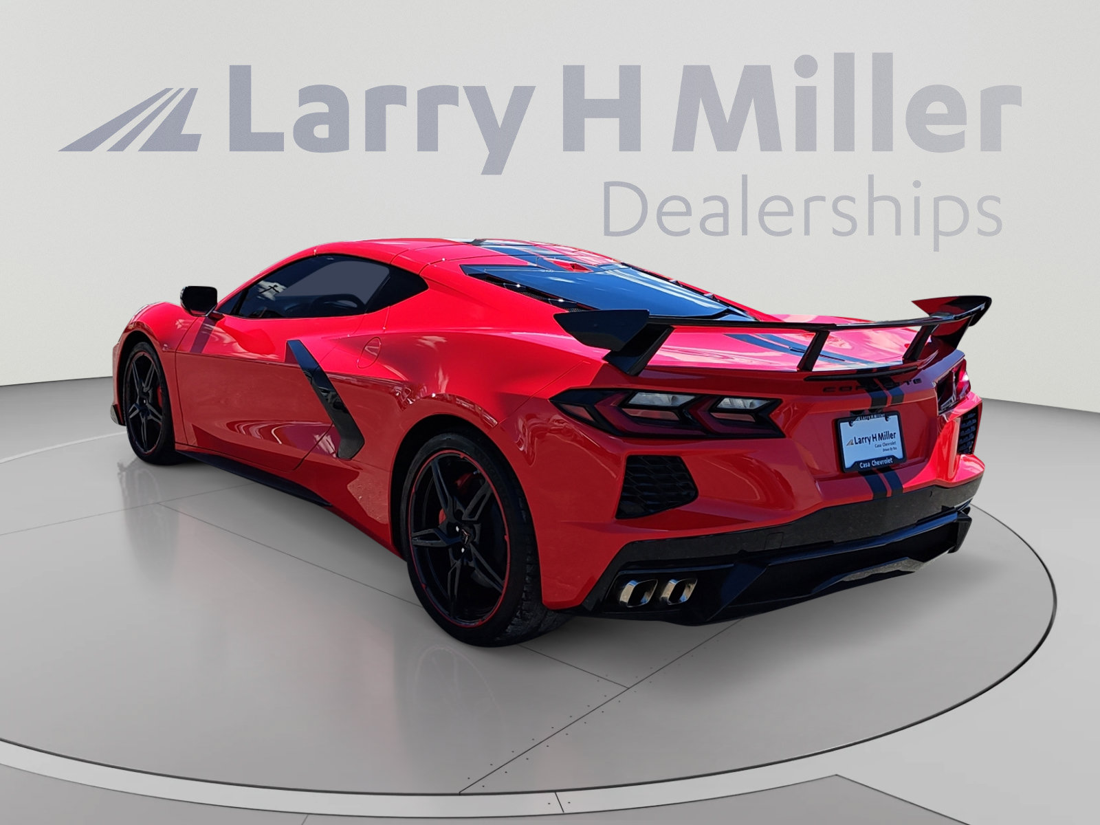 Used 2021 Chevrolet Corvette Stingray Preferred Cpe w/ 2LT RWD image 3