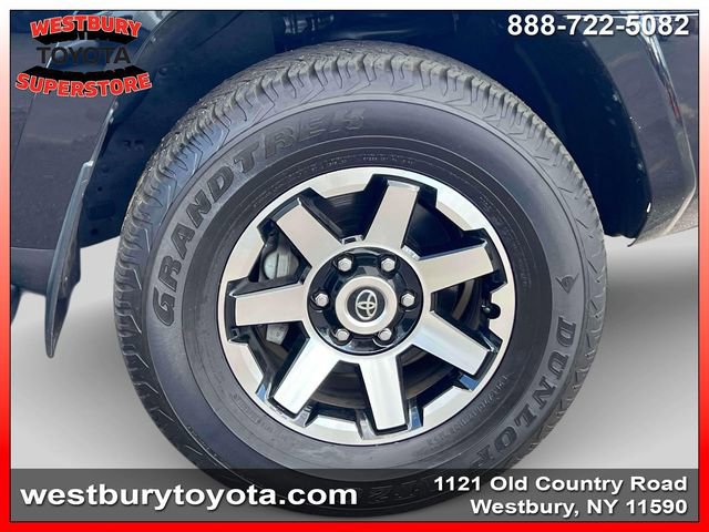 Certified 2024 Toyota 4Runner TRD Off-Road Premium AWD/4WD image 15