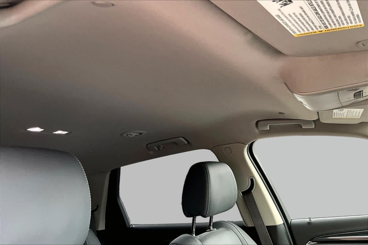 Used 2020 Buick Enclave Essence FWD image 14