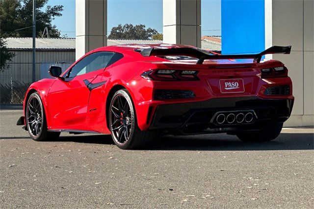 New 2026 Chevrolet Corvette Z06 w/ Z07 Performance Package image 7