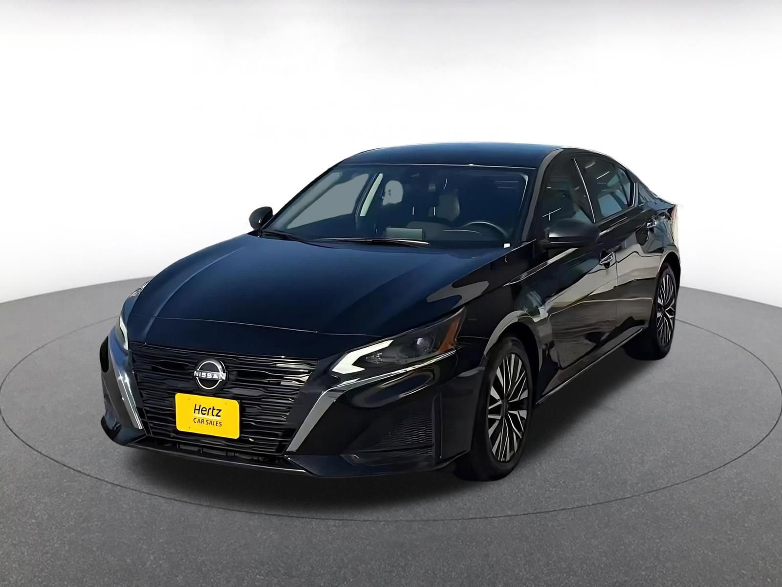 Used 2025 Nissan Altima 2.5 SV FWD image 7