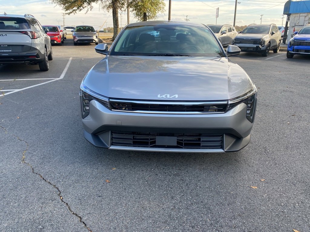 New 2025 Kia K4 EX image 2