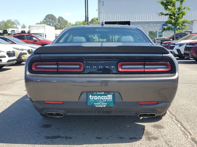Certified 2016 Dodge Challenger SXT w/ Blacktop Package image 5