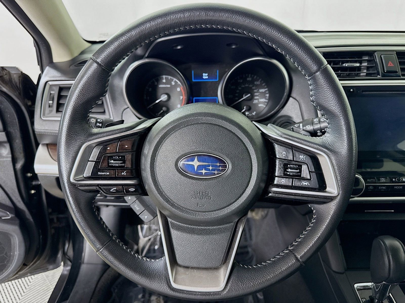 Used 2019 Subaru Outback 2.5i Limited AWD/4WD image 15