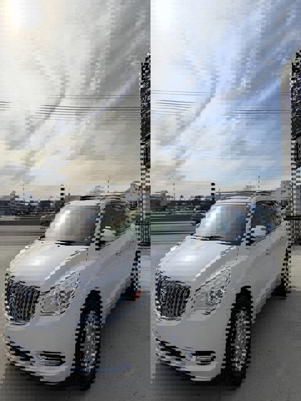 Used 2017 Buick Enclave Premium image 3