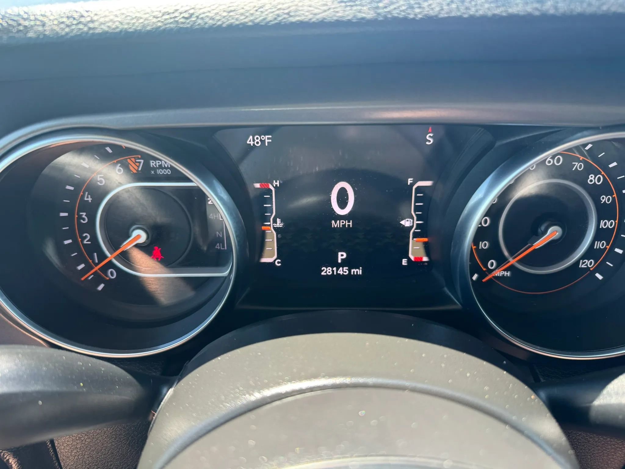 Used 2023 Jeep Gladiator Sport AWD/4WD image 17