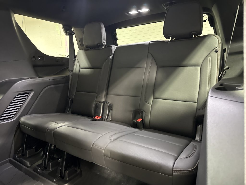 Used 2023 Chevrolet Tahoe High Country AWD/4WD image 25
