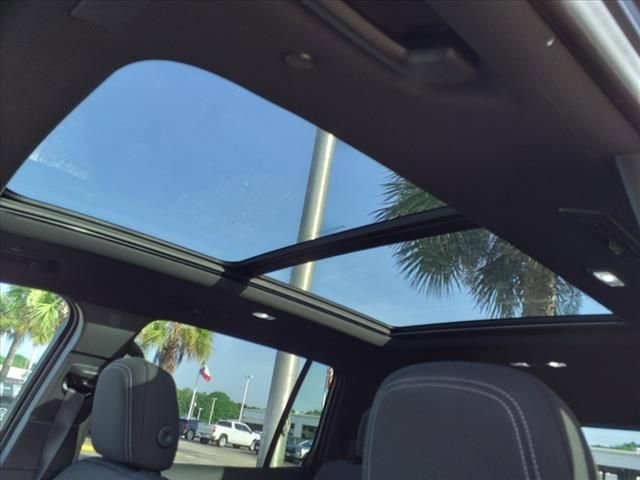 New 2024 Chevrolet Traverse LT AWD/4WD image 7