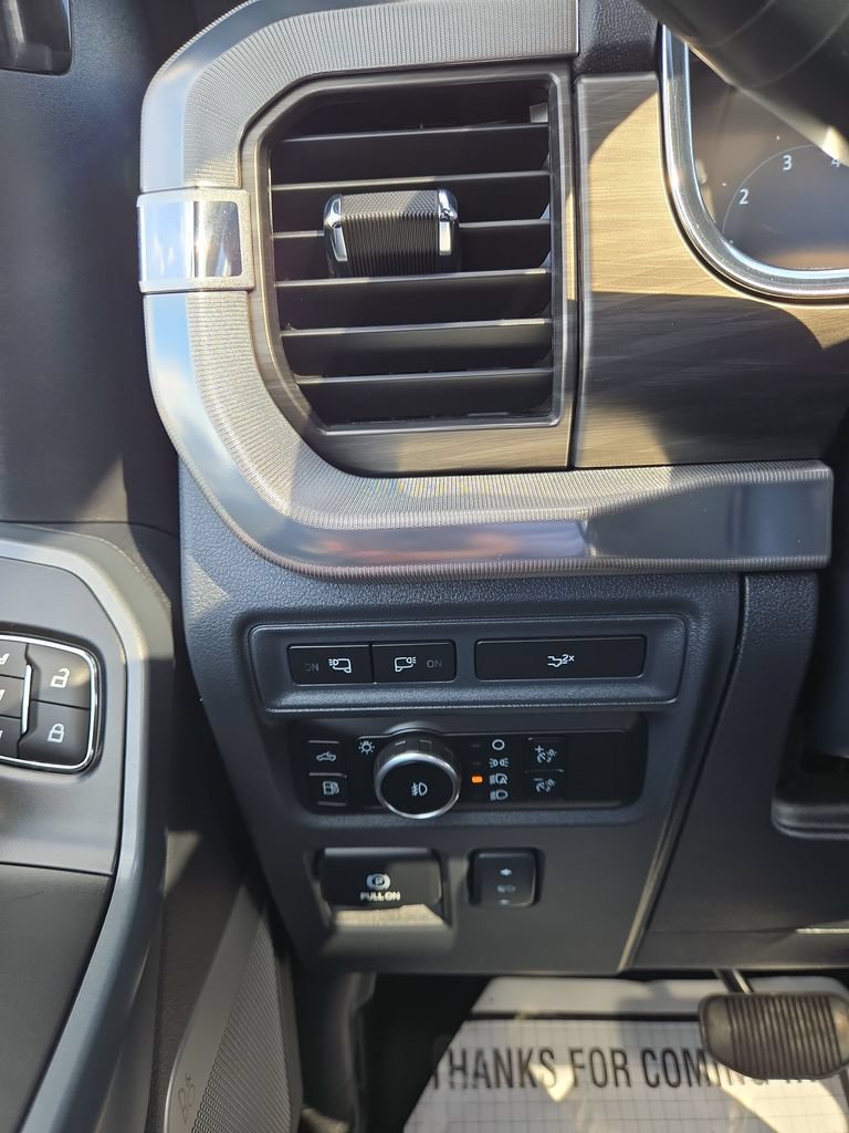Certified 2024 Ford F150 Lariat AWD/4WD image 20