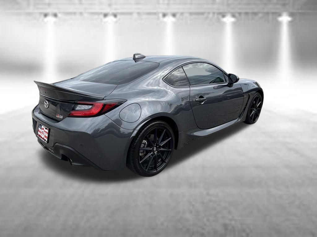 Used 2023 Toyota GR86 Premium RWD image 4