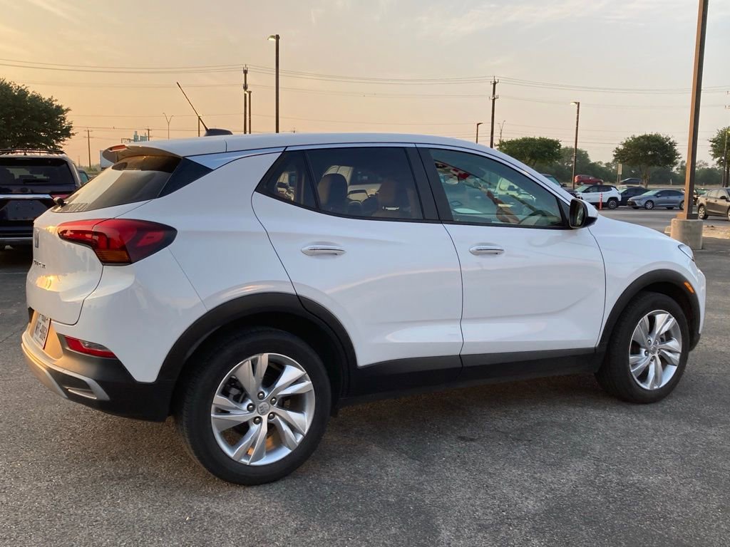 Used 2025 Buick Encore GX Preferred image 4