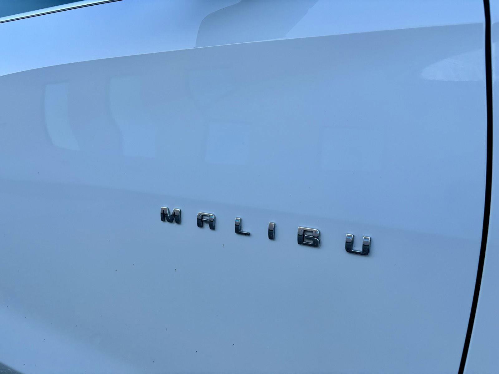 Used 2023 Chevrolet Malibu LT image 35