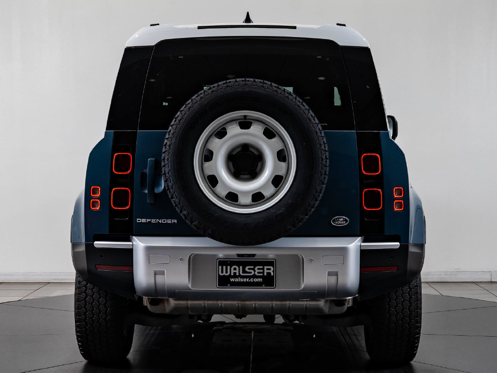Used 2023 Land Rover Defender 90 S AWD/4WD image 7