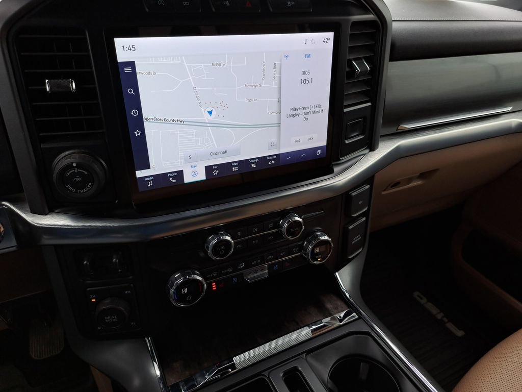 Used 2021 Ford F150 Lariat w/ Tow Technology Package image 9