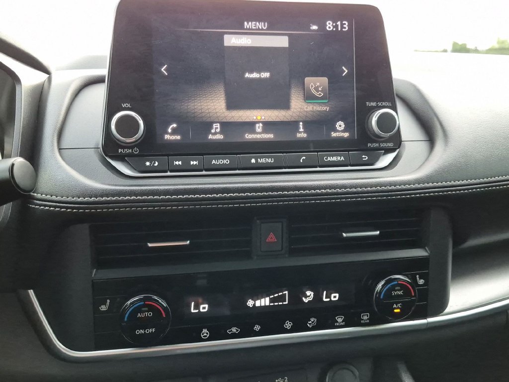 Used 2024 Nissan Rogue SV w/ SV Premium Package FWD image 18