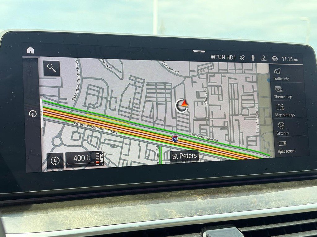 Used 2021 BMW M550i xDrive w/ Executive Package image 26