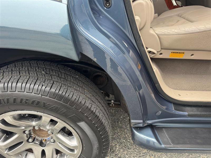 Used 2005 Toyota Sequoia Limited image 22