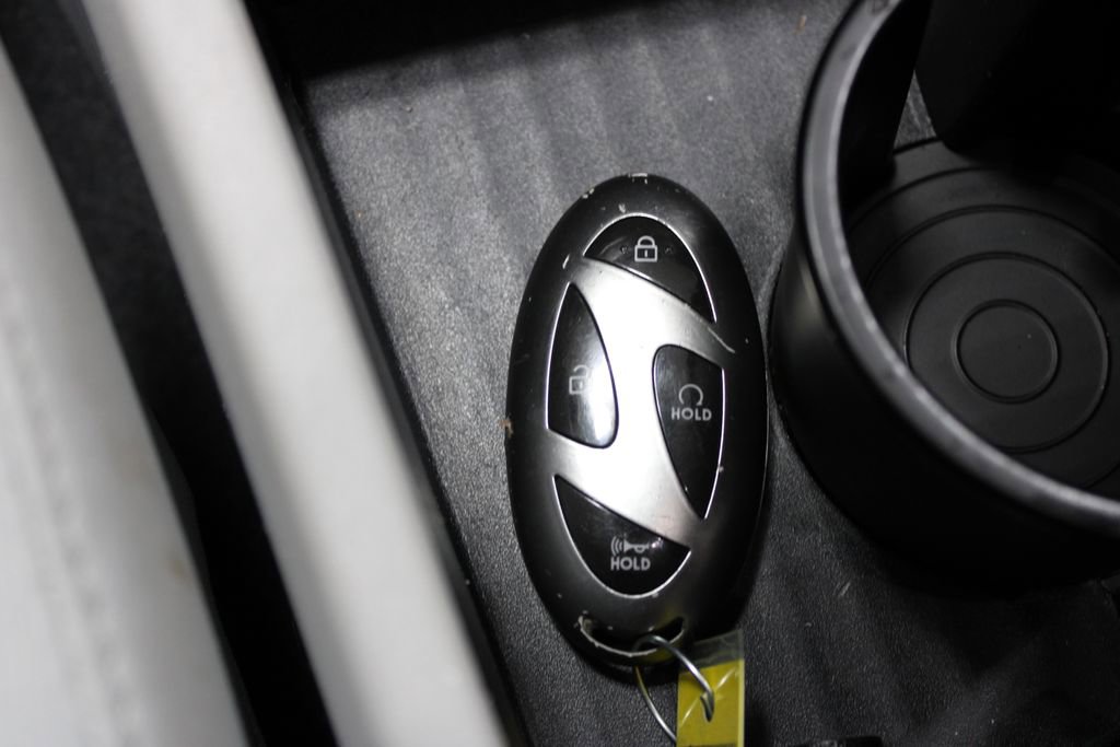 Used 2024 Hyundai Kona SEL w/ Convenience Package image 45