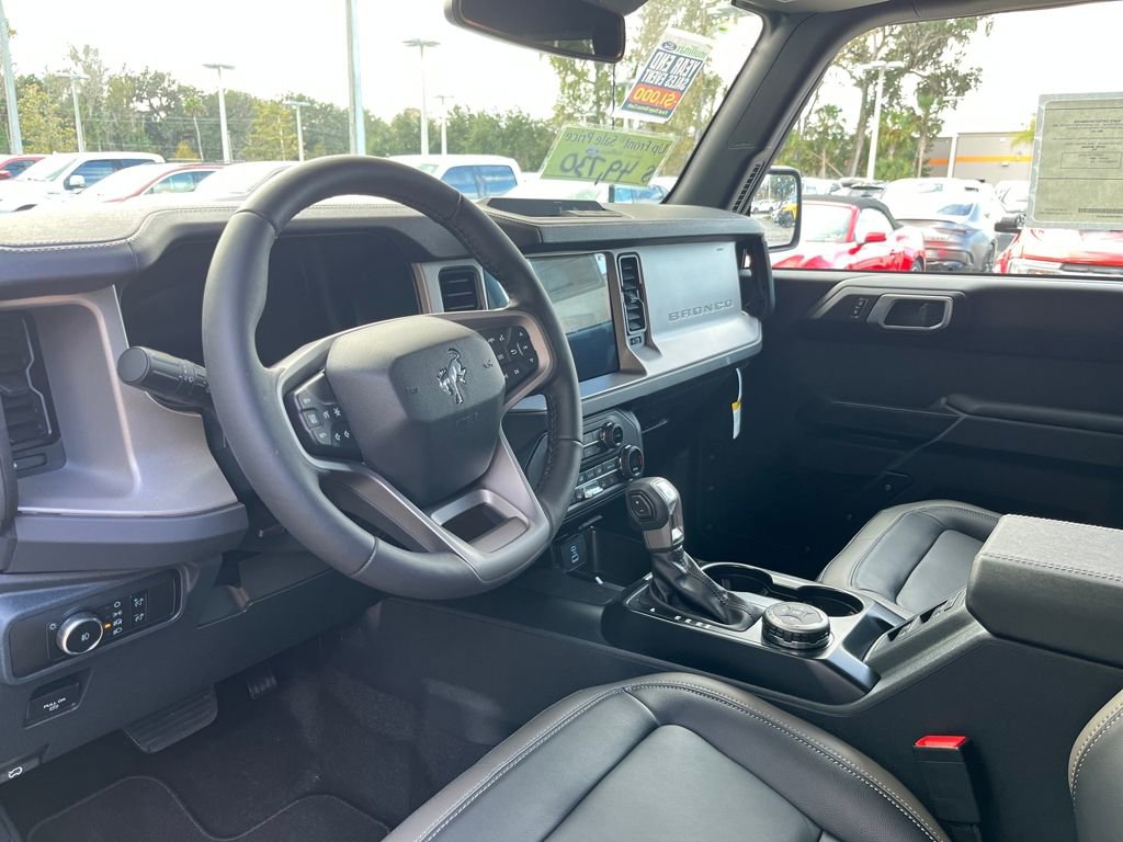 New 2025 Ford Bronco Outer Banks image 5