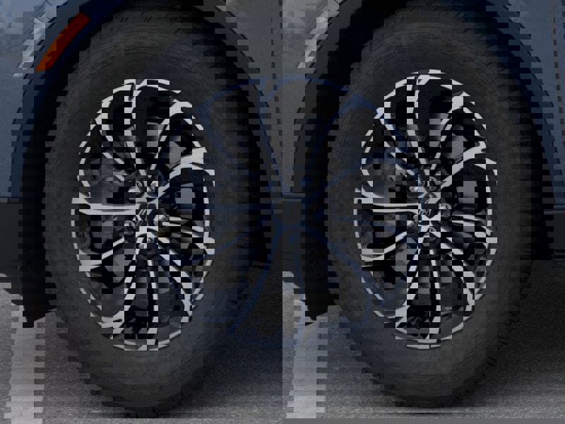 New 2026 Lincoln Nautilus Premier w/ Equipment Group 102A image 19