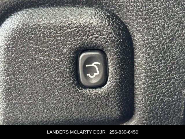 Used 2024 Dodge Durango GT image 18