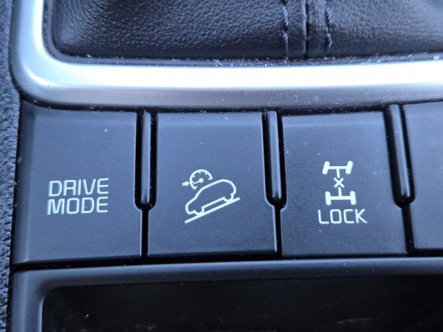 Used 2022 Kia Sportage LX image 4