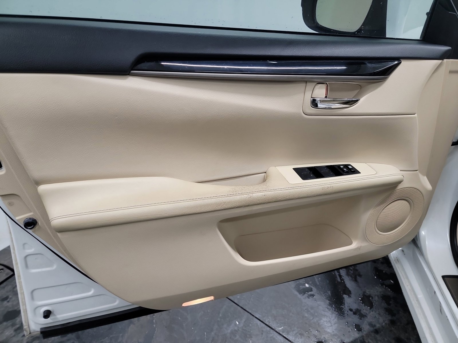 Used 2014 Lexus ES 350 image 13